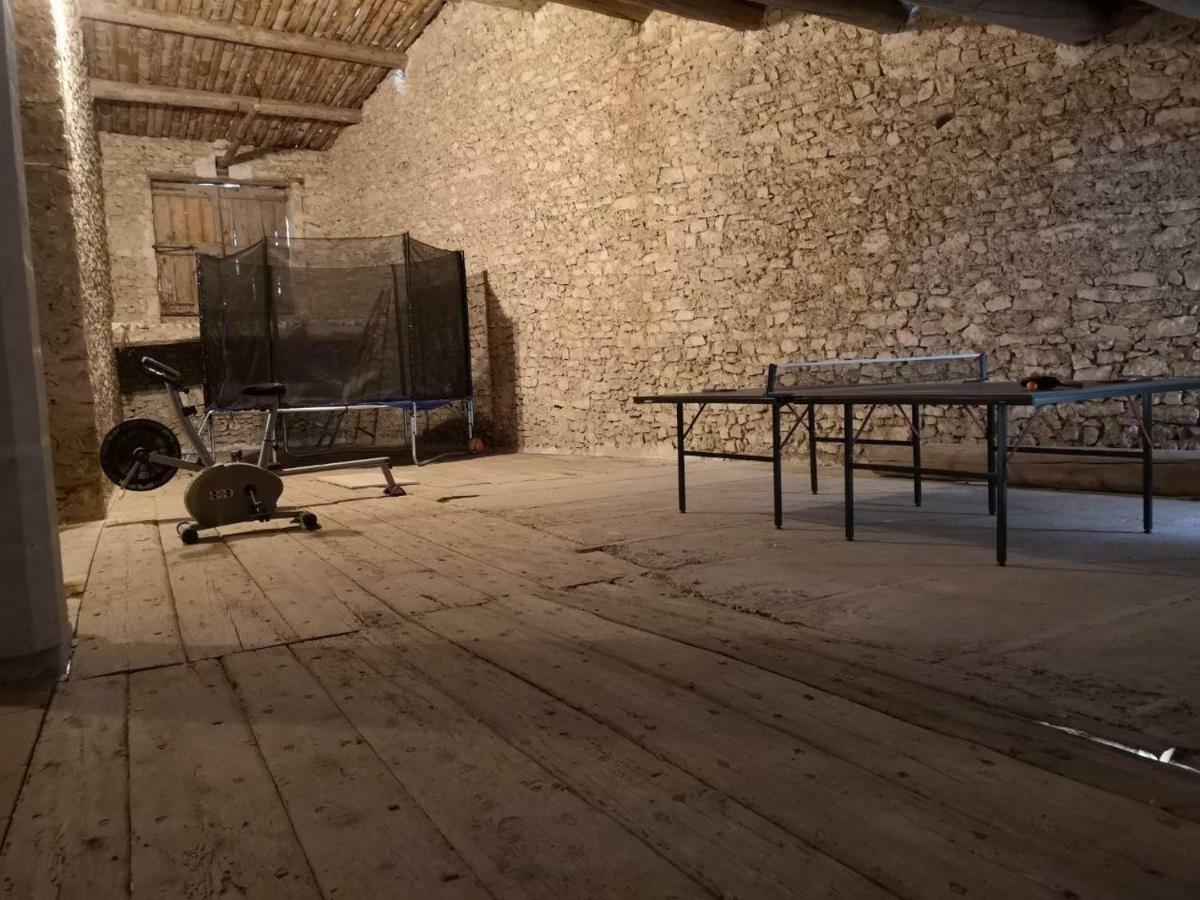 La Maison Bleue Céreste Dış mekan fotoğraf