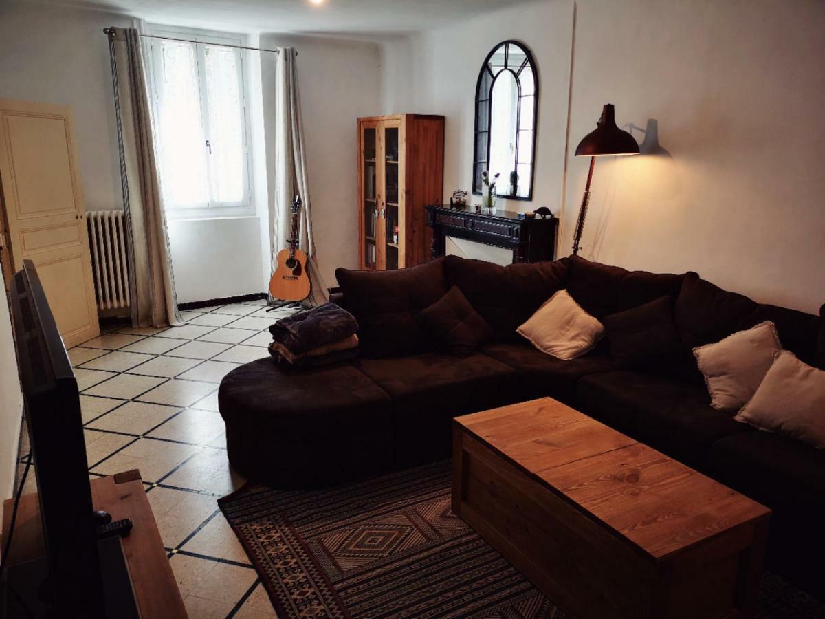 La Maison Bleue Céreste Dış mekan fotoğraf
