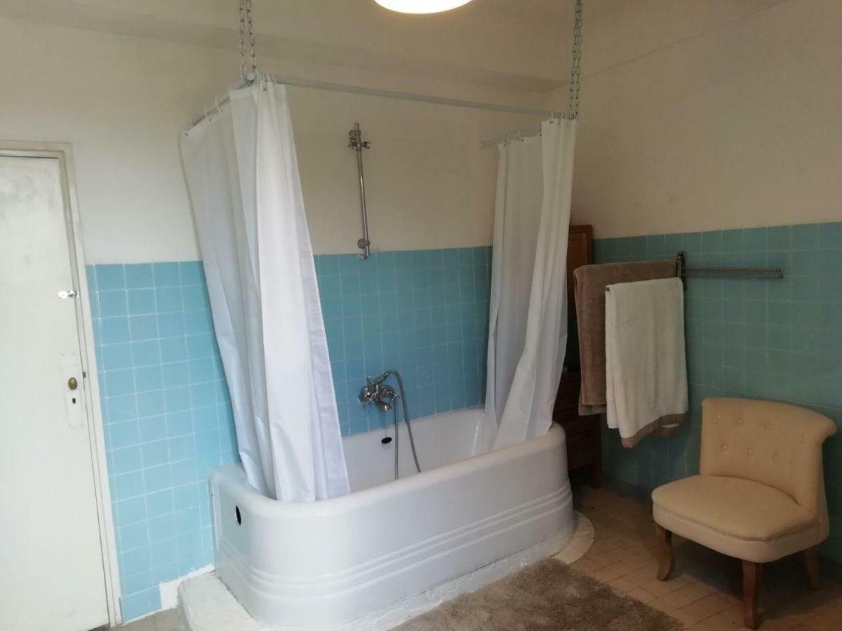 La Maison Bleue Céreste Dış mekan fotoğraf